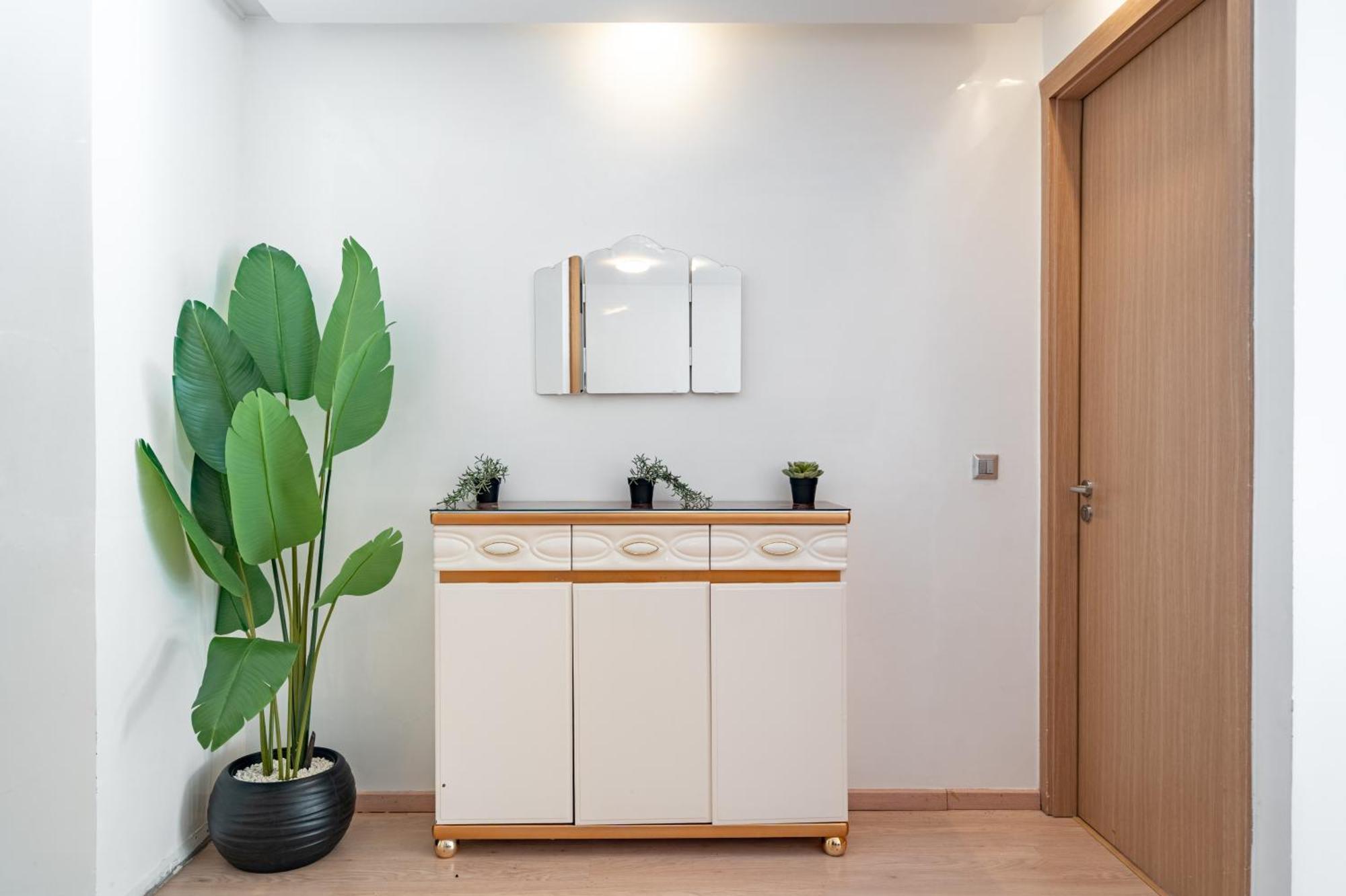 Your Haven Of Peace With Private Jacuzzi