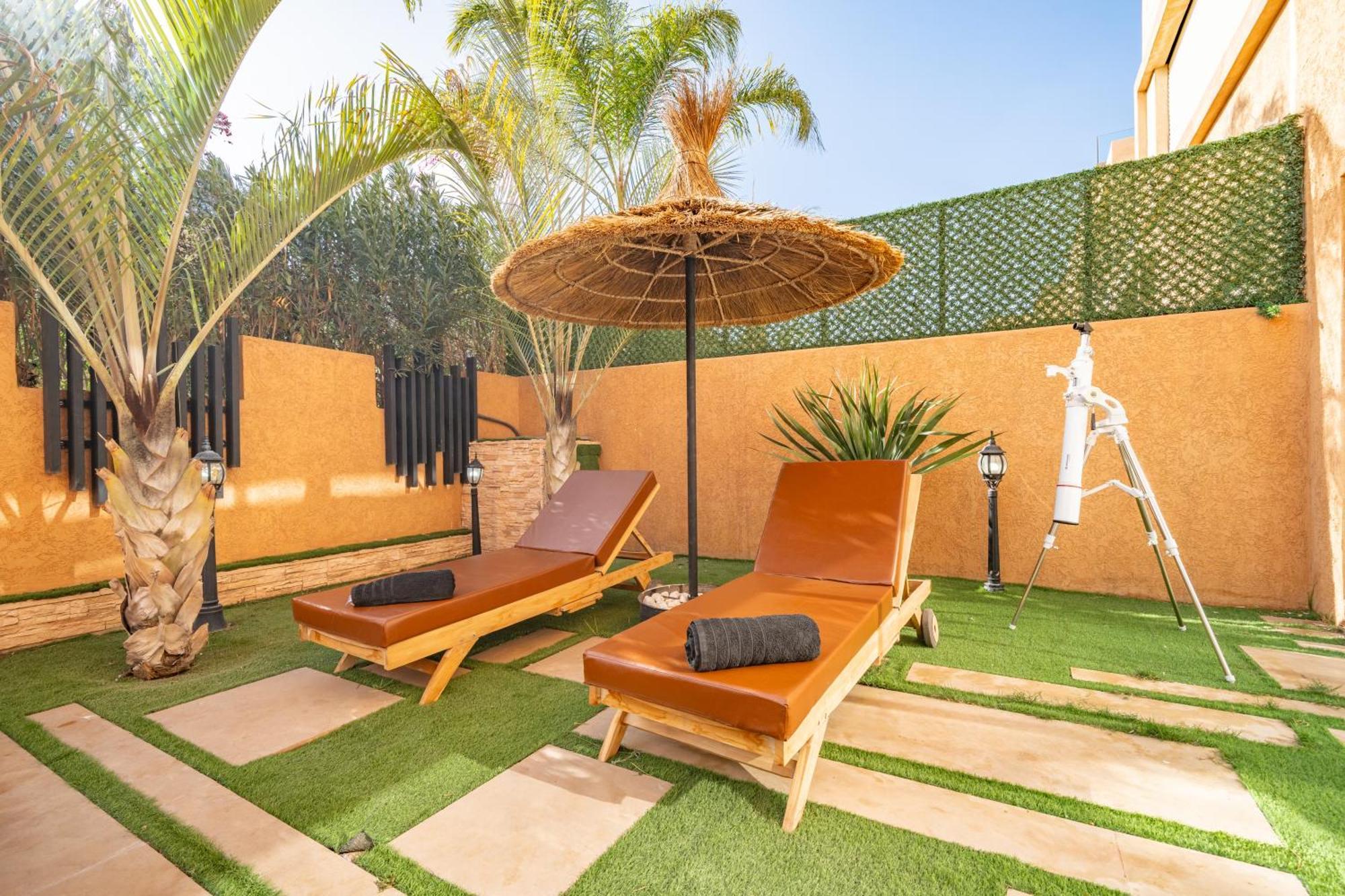 Your Haven Of Peace With Private Jacuzzi